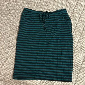 Like new soft pencil skirt